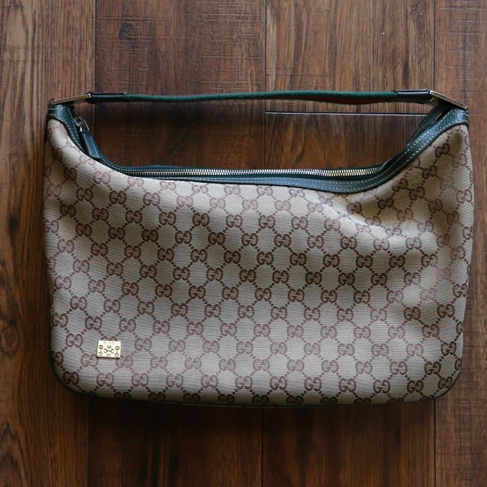 Gucci Beige/Ebony Signature "GG" Canvas Hobo Bag